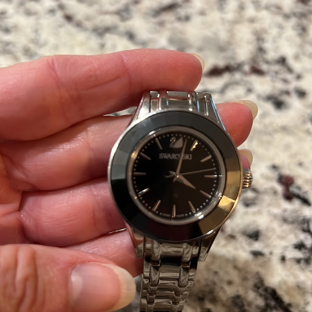 Swarovski Alegria 33mm SS Black Crystal Bezel Watch - Picture 11 of 14